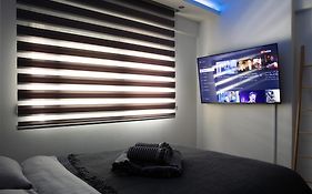 Blaze Studios & Apartments